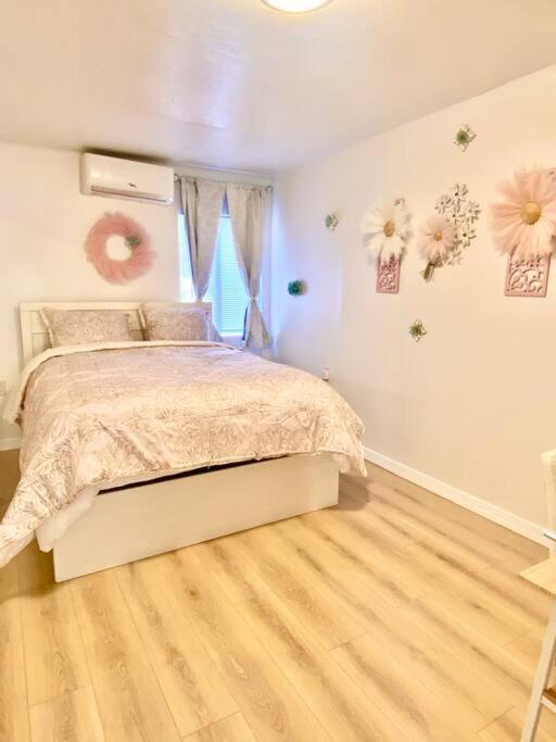 Pink Cozy House 2 Bedrooms روسيميد المظهر الخارجي الصورة