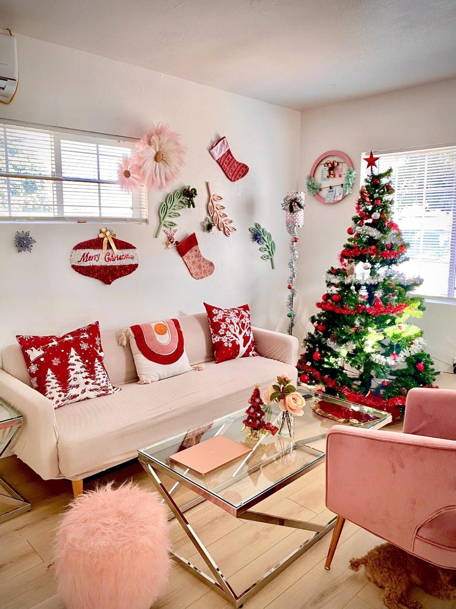 Pink Cozy House 2 Bedrooms روسيميد المظهر الخارجي الصورة